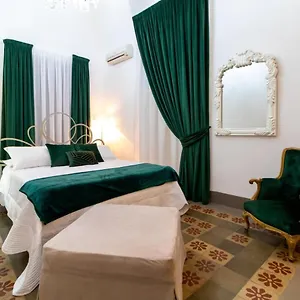  Bed & Breakfast Pupi E Pupari Italy